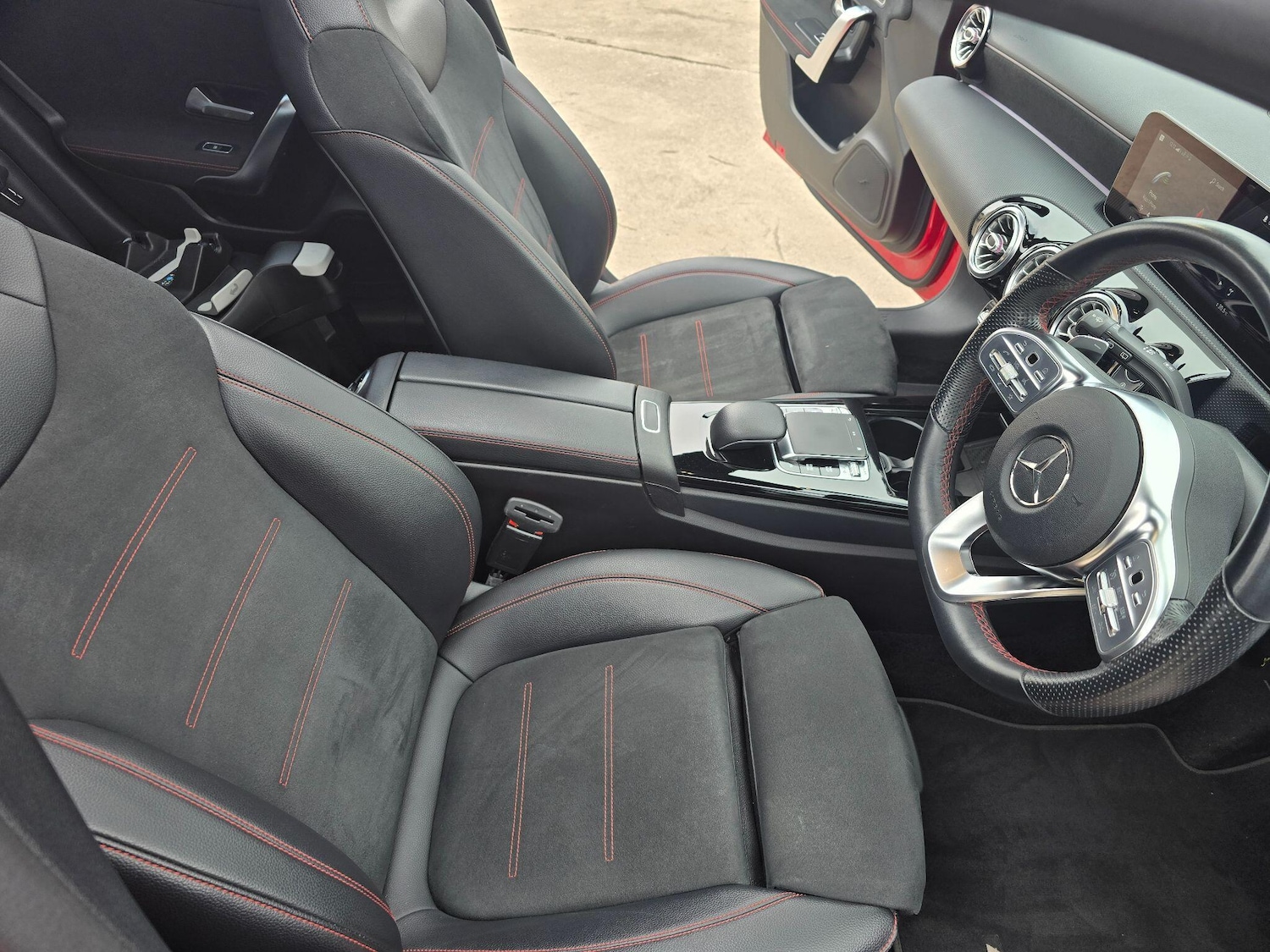 Used Mercedes-Benz A-Class 2019 for sale - 76370149: Photo 12