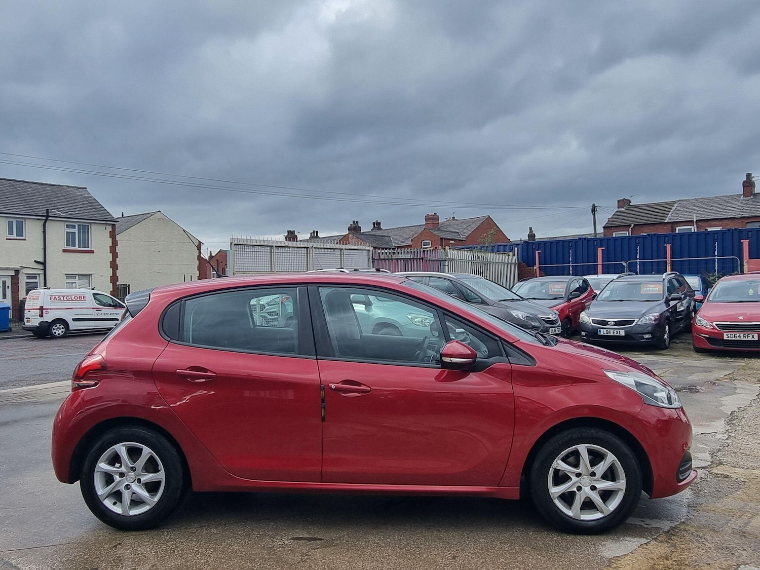 Used Peugeot 208 for sale - 78136021: Photo 8