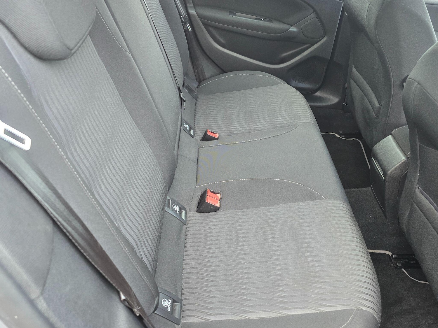 Used Peugeot 308 2014 for sale - 76832159: Photo 13