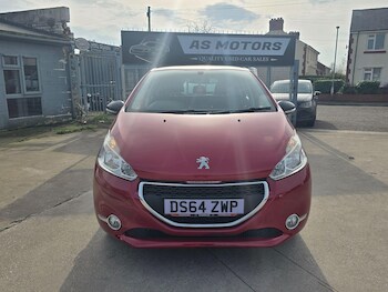 Used Peugeot 208 2014 for sale - 77478643: Photo