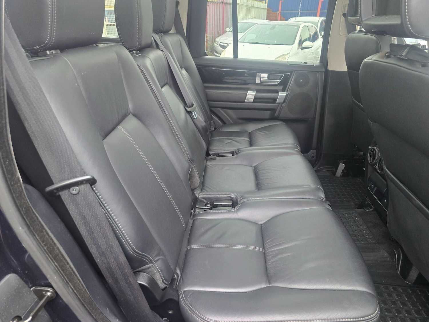 Used Land Rover Discovery 2015 for sale - 77253646: Photo 13