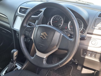 Used Suzuki Swift 2013 for sale - 79612943: Photo