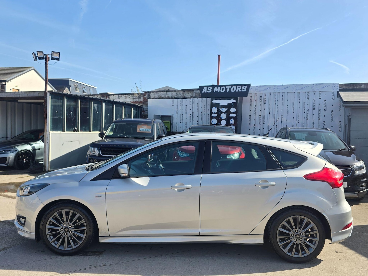 Used Ford Focus 2017 for sale - 77940770: Photo 4