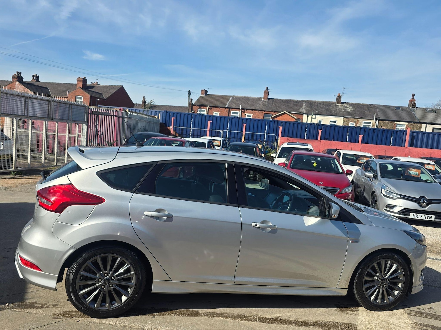 Used Ford Focus 2017 for sale - 77940770: Photo 8