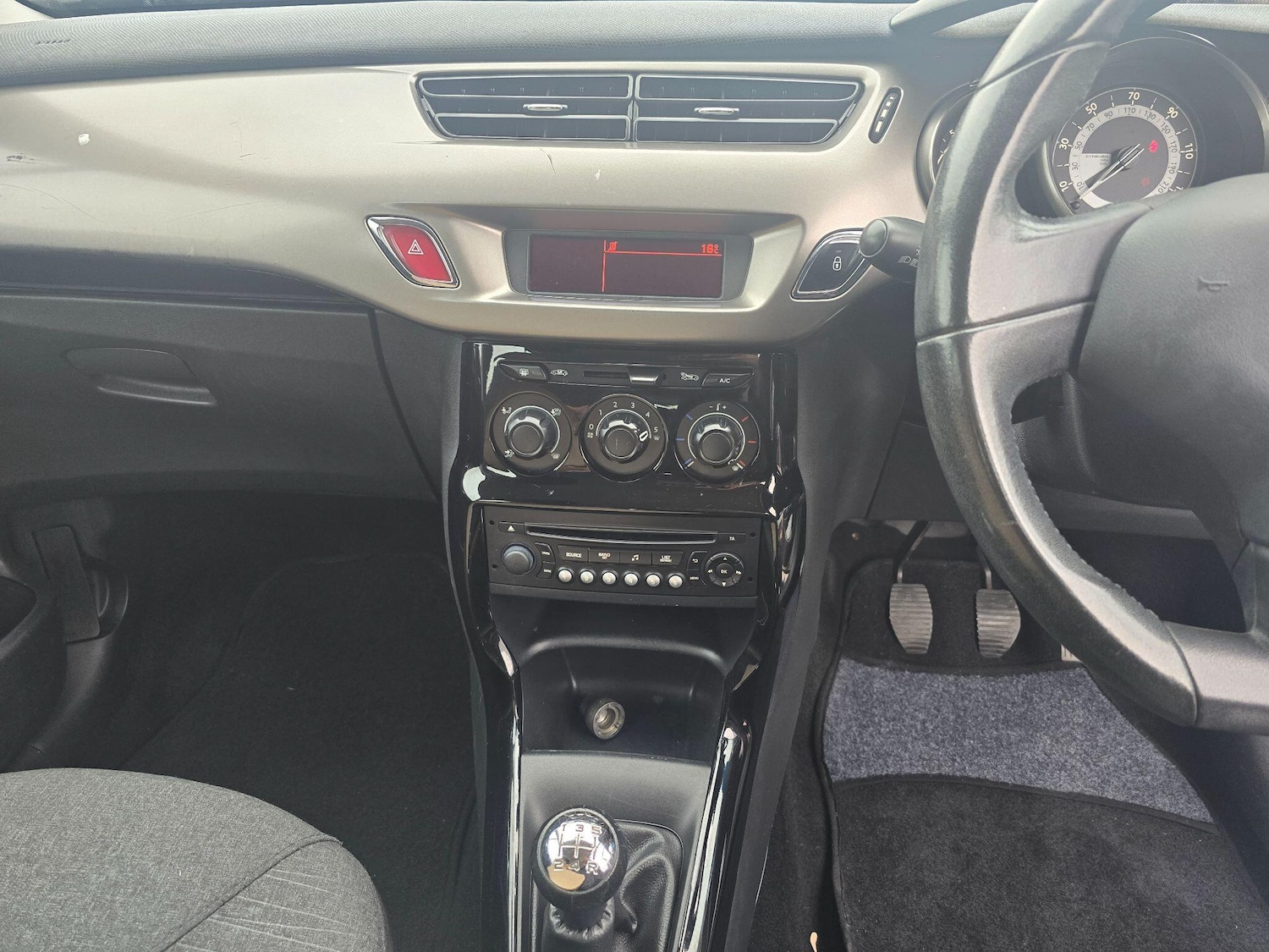 Used Citroen C3 2017 for sale - 76370410: Photo 11