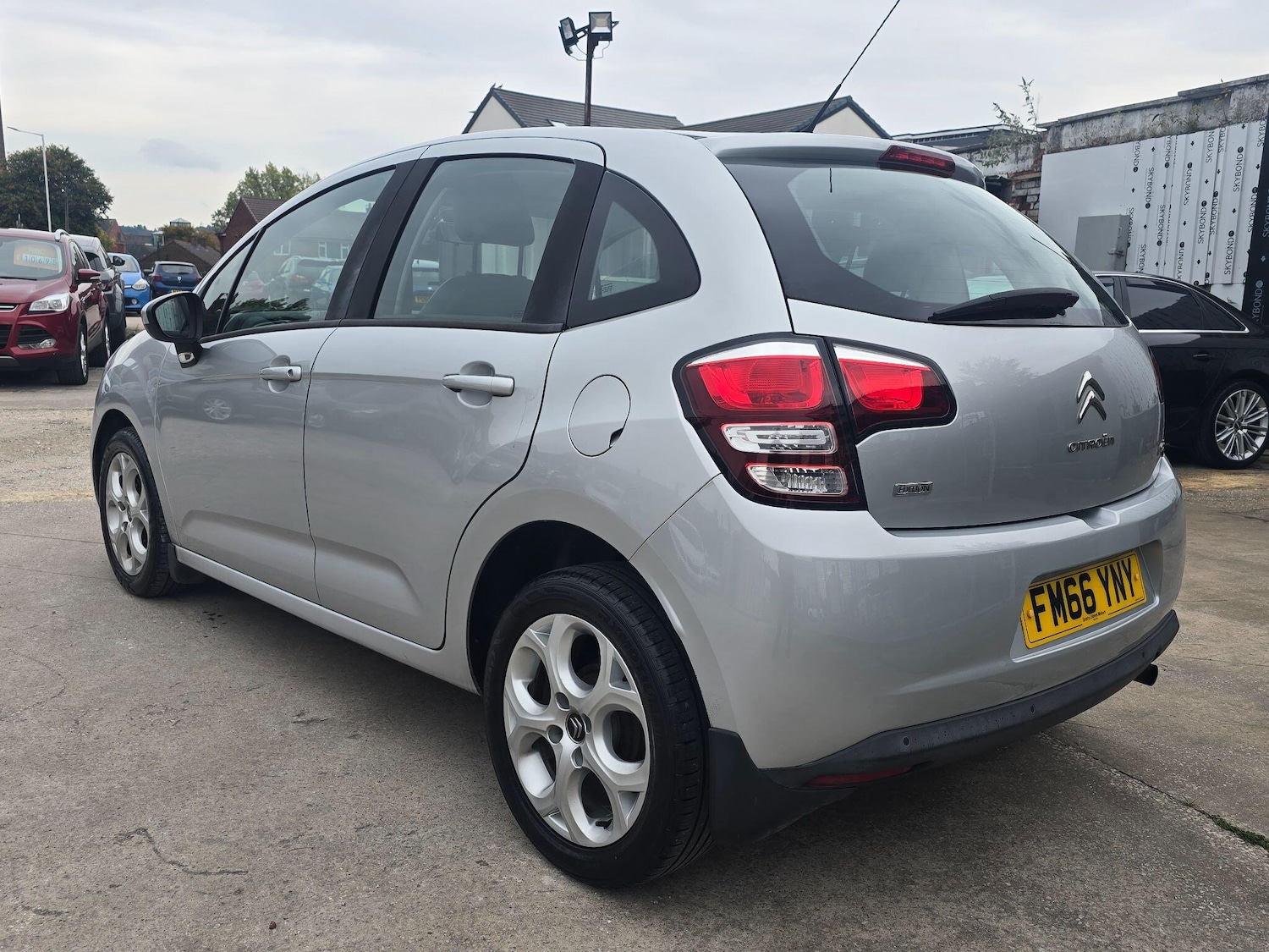 Used Citroen C3 2017 for sale - 76370410: Photo 5