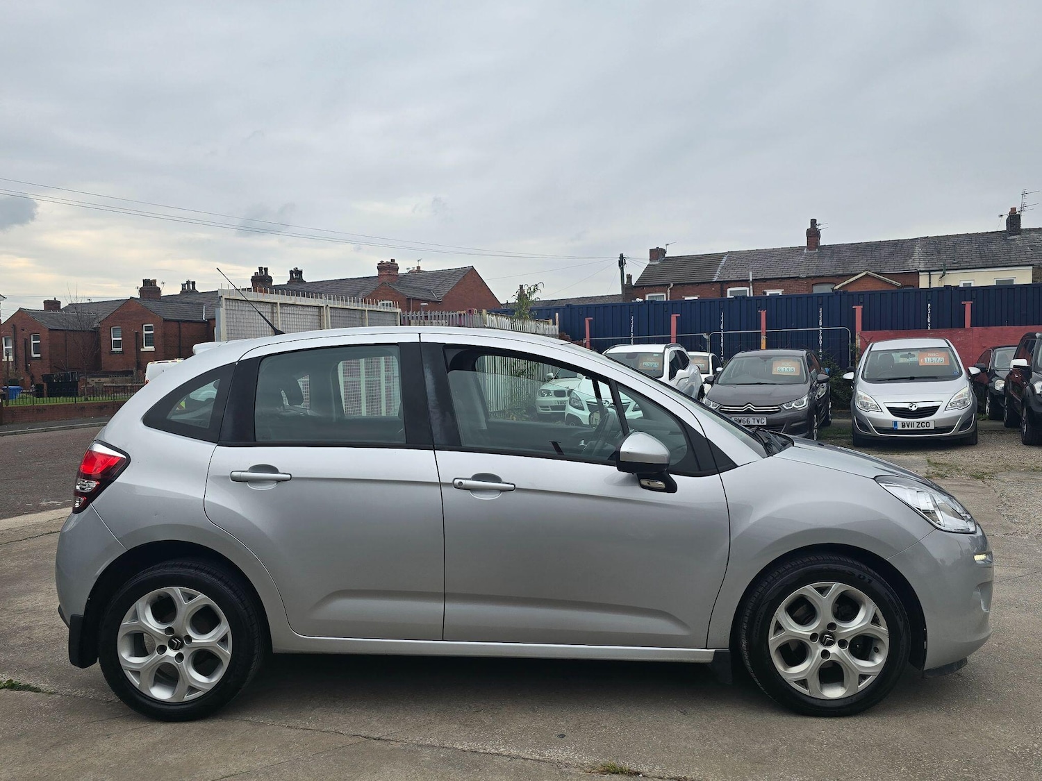 Used Citroen C3 2017 for sale - 76370410: Photo 8