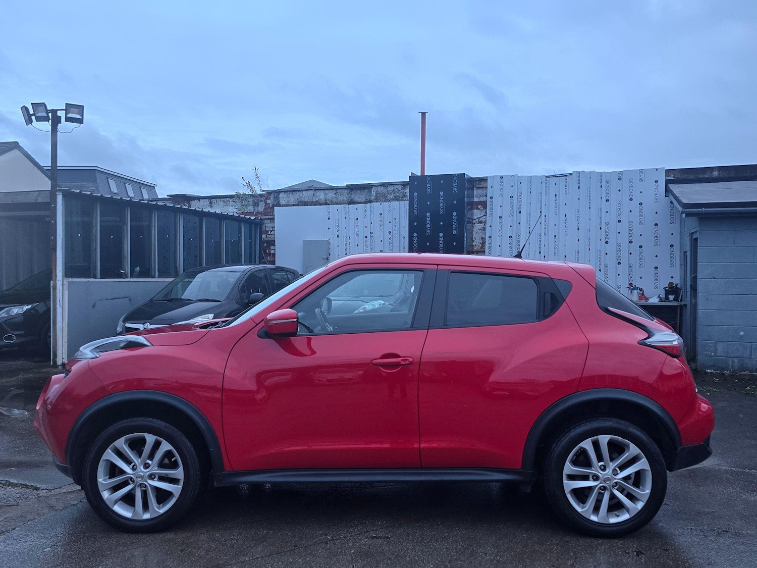 Used Nissan Juke 2015 for sale - 76549875: Photo 4