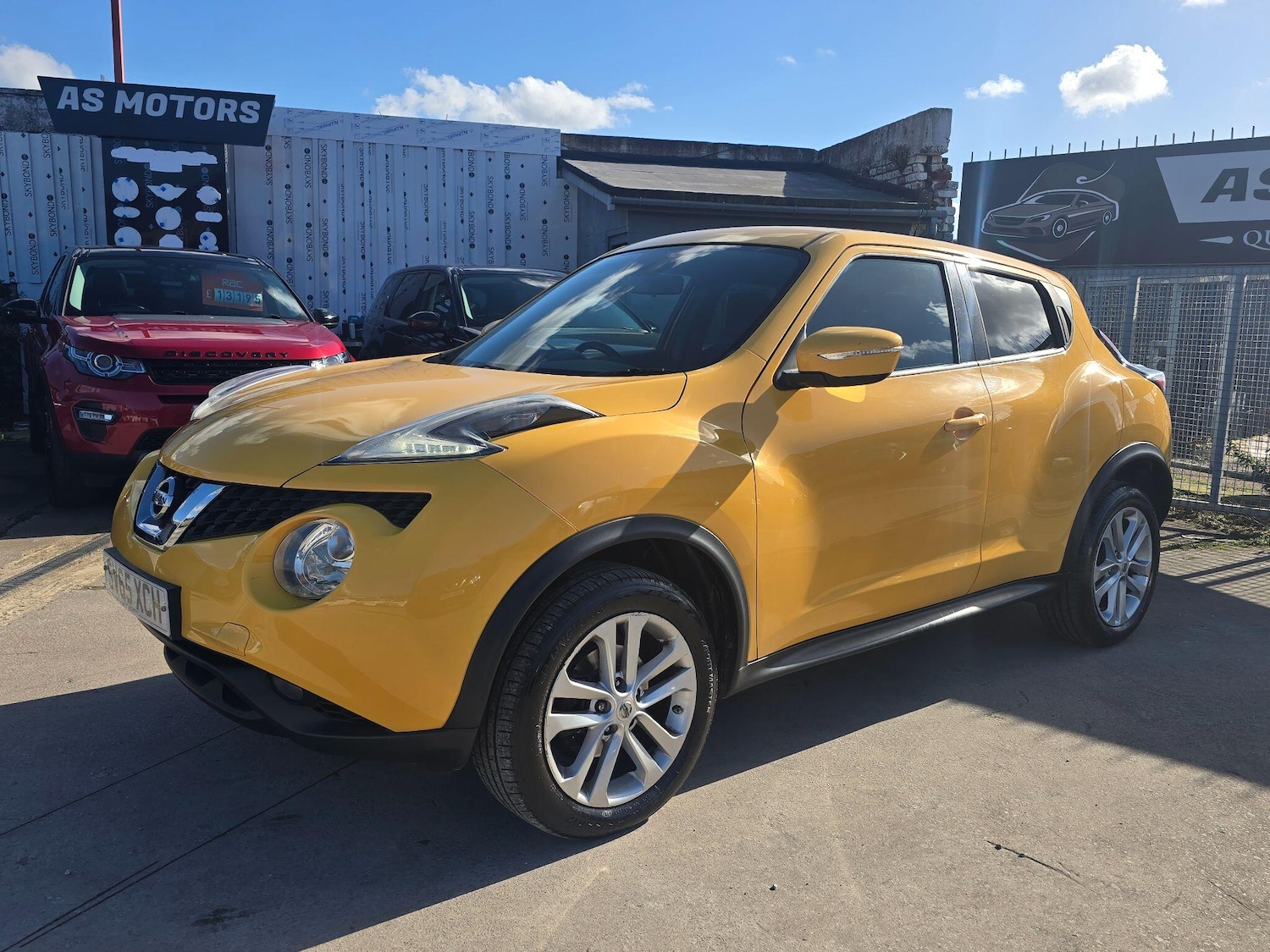 Used Nissan Juke 2015 for sale - 77892368: Photo 3