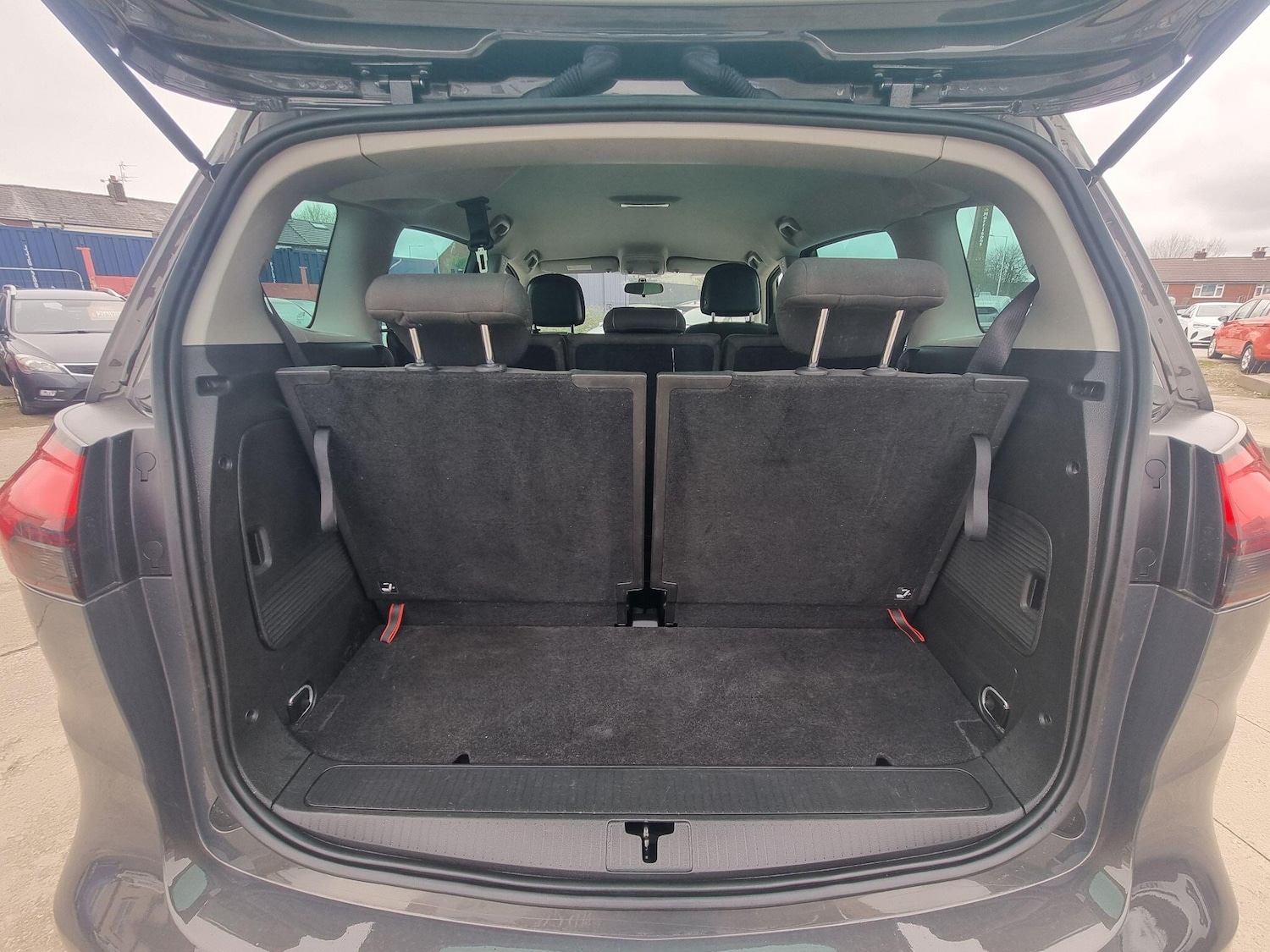 Used Vauxhall Zafira 2016 for sale - 78100250: Photo 15