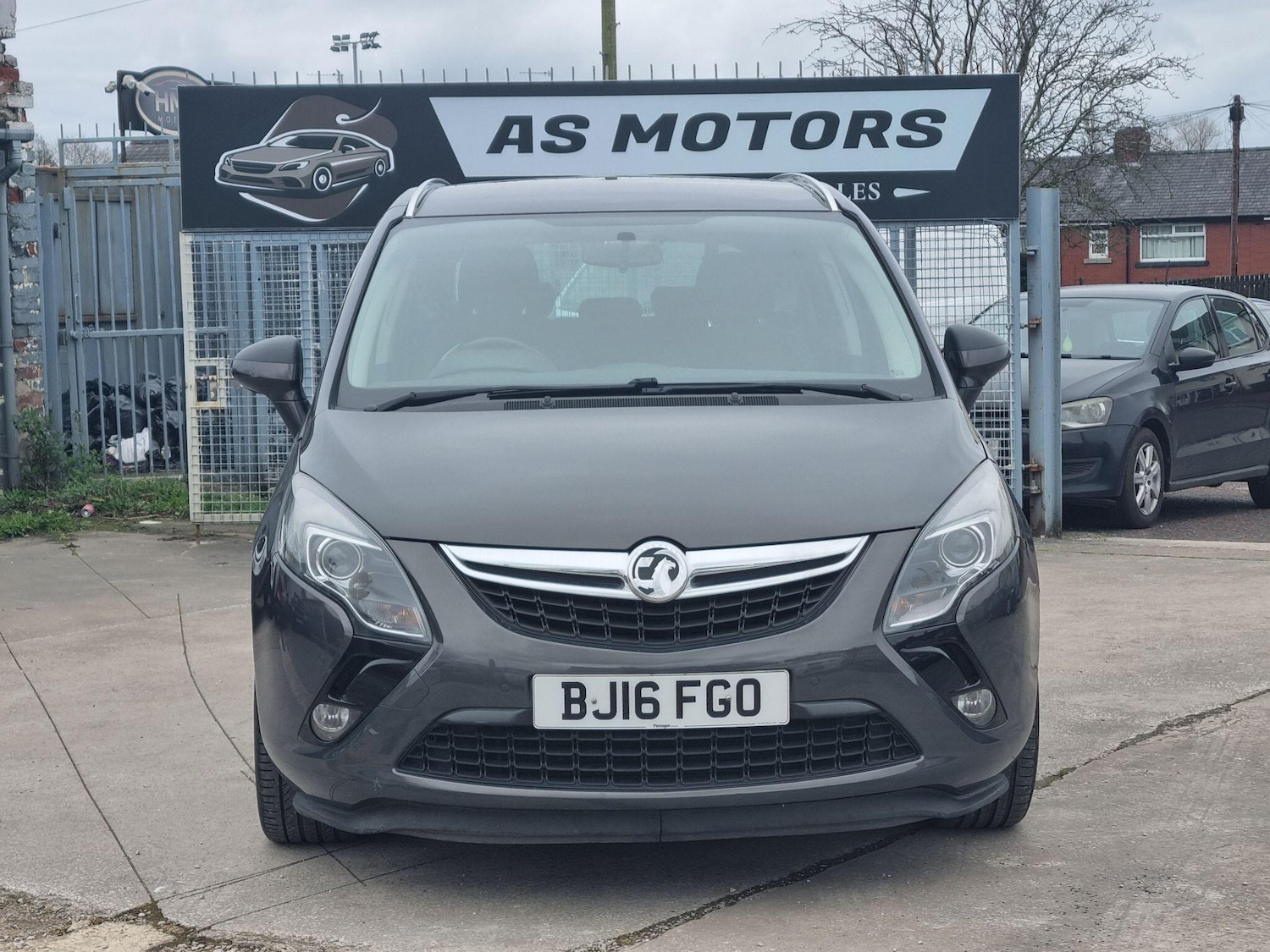Used Vauxhall Zafira 2016 for sale - 78100250: Photo 2