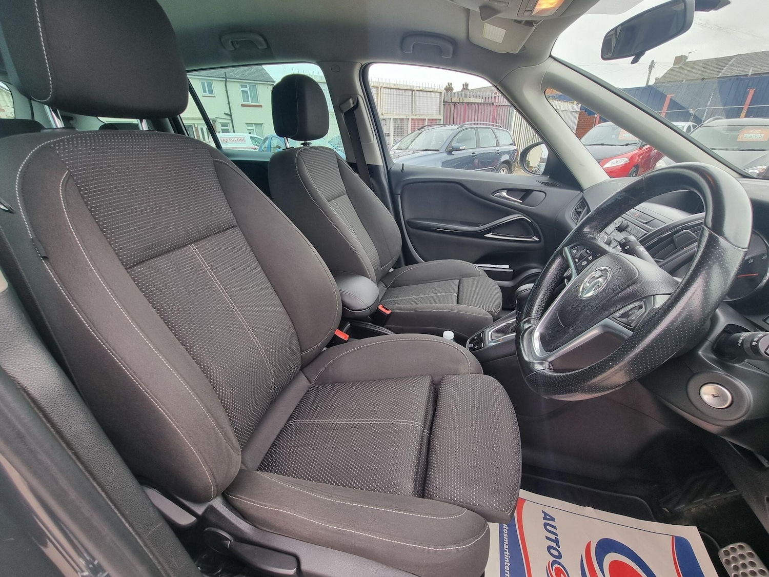Used Vauxhall Zafira 2016 for sale - 78100250: Photo 5