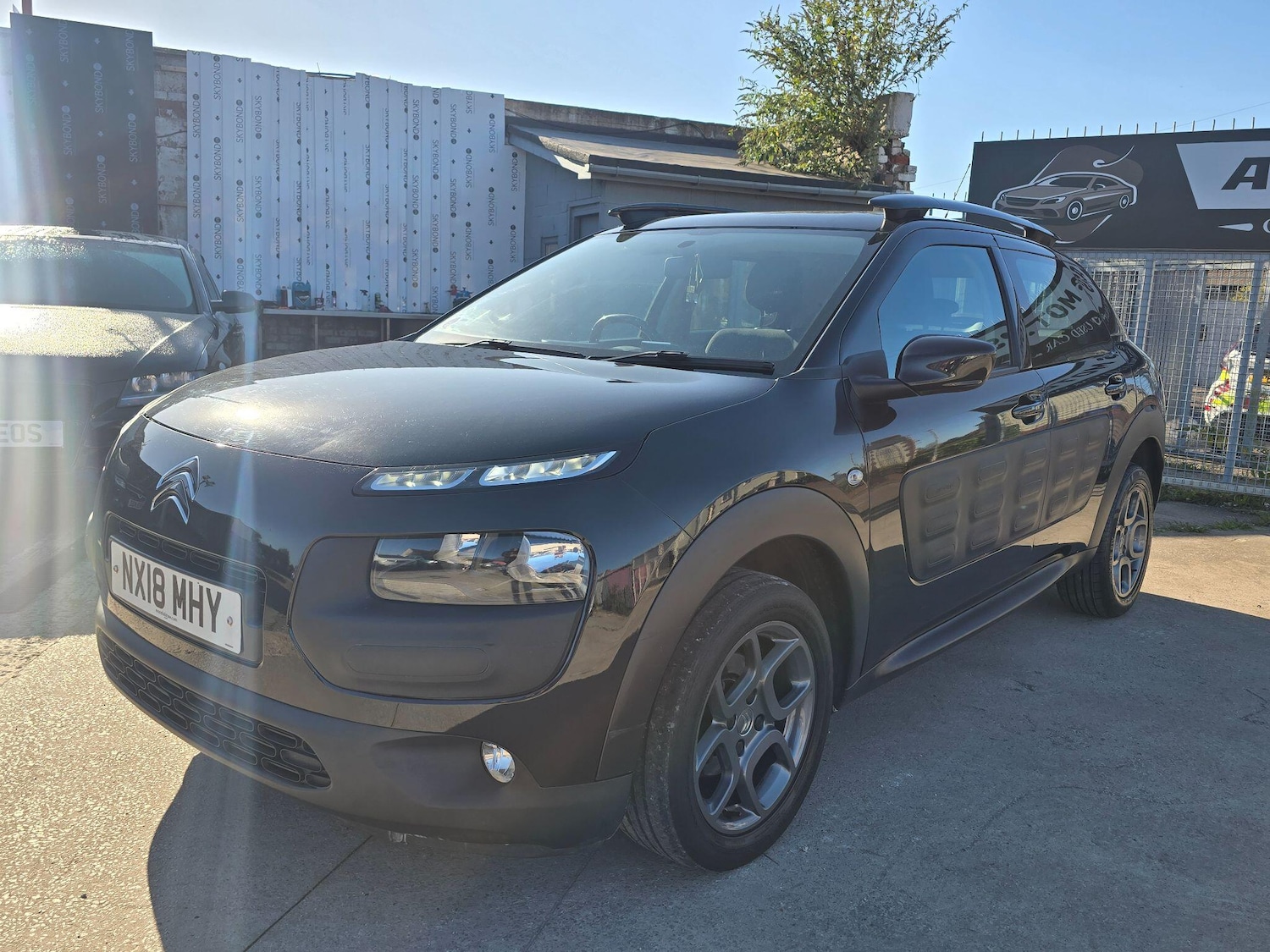 Used Citroen C4 Cactus 2018 for sale - 77291943: Photo 3
