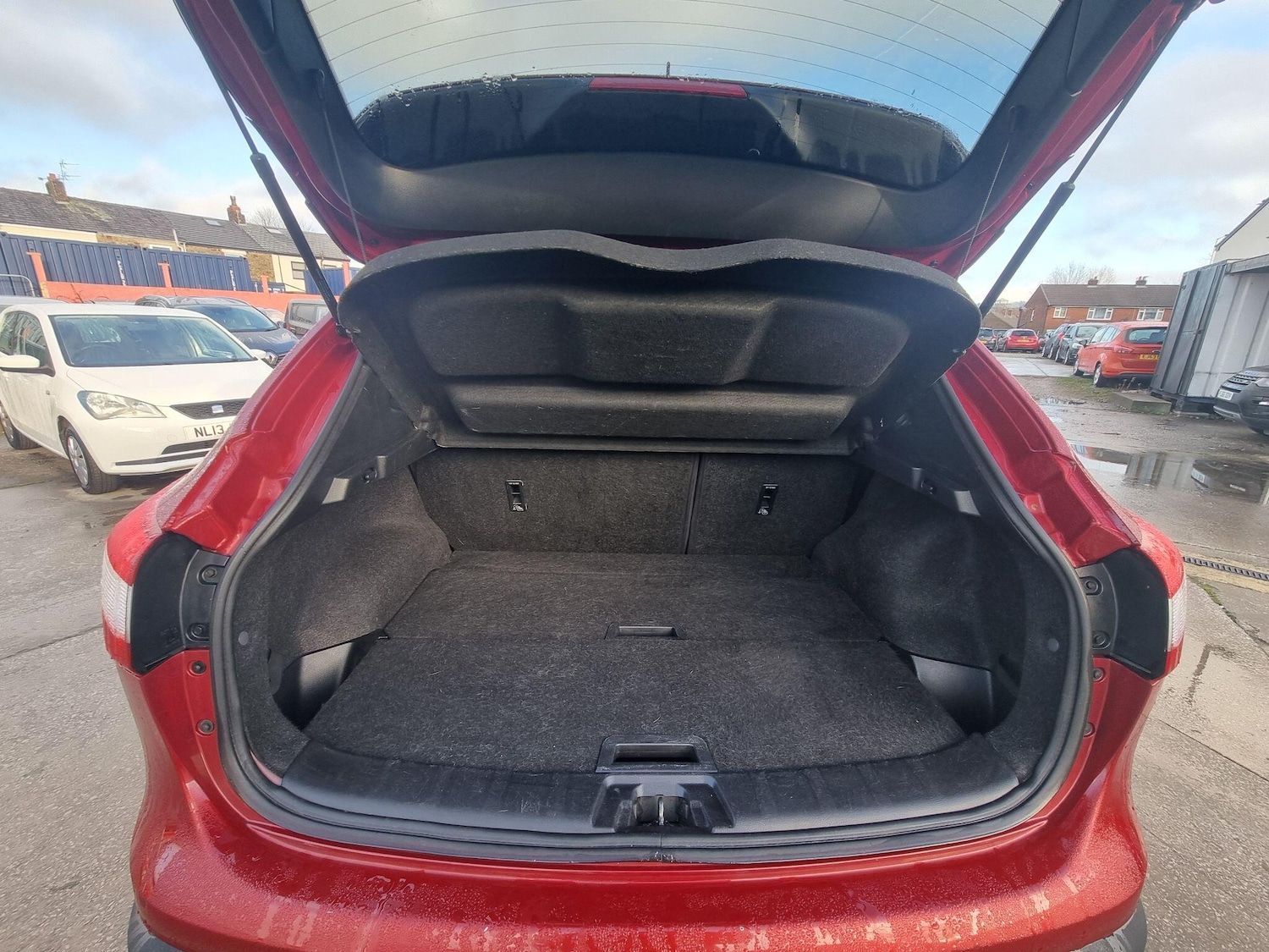 Used Nissan Qashqai 2014 for sale - 77016030: Photo 14