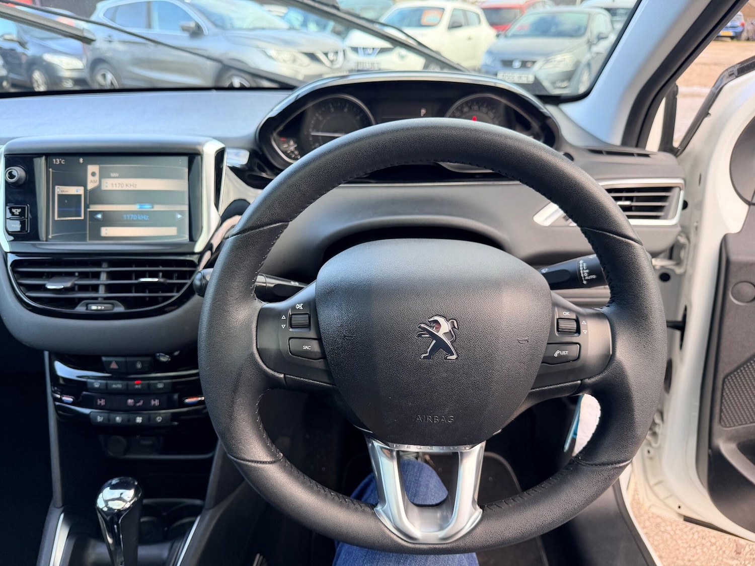 Used Peugeot 208 for sale - 76513209: Photo 15