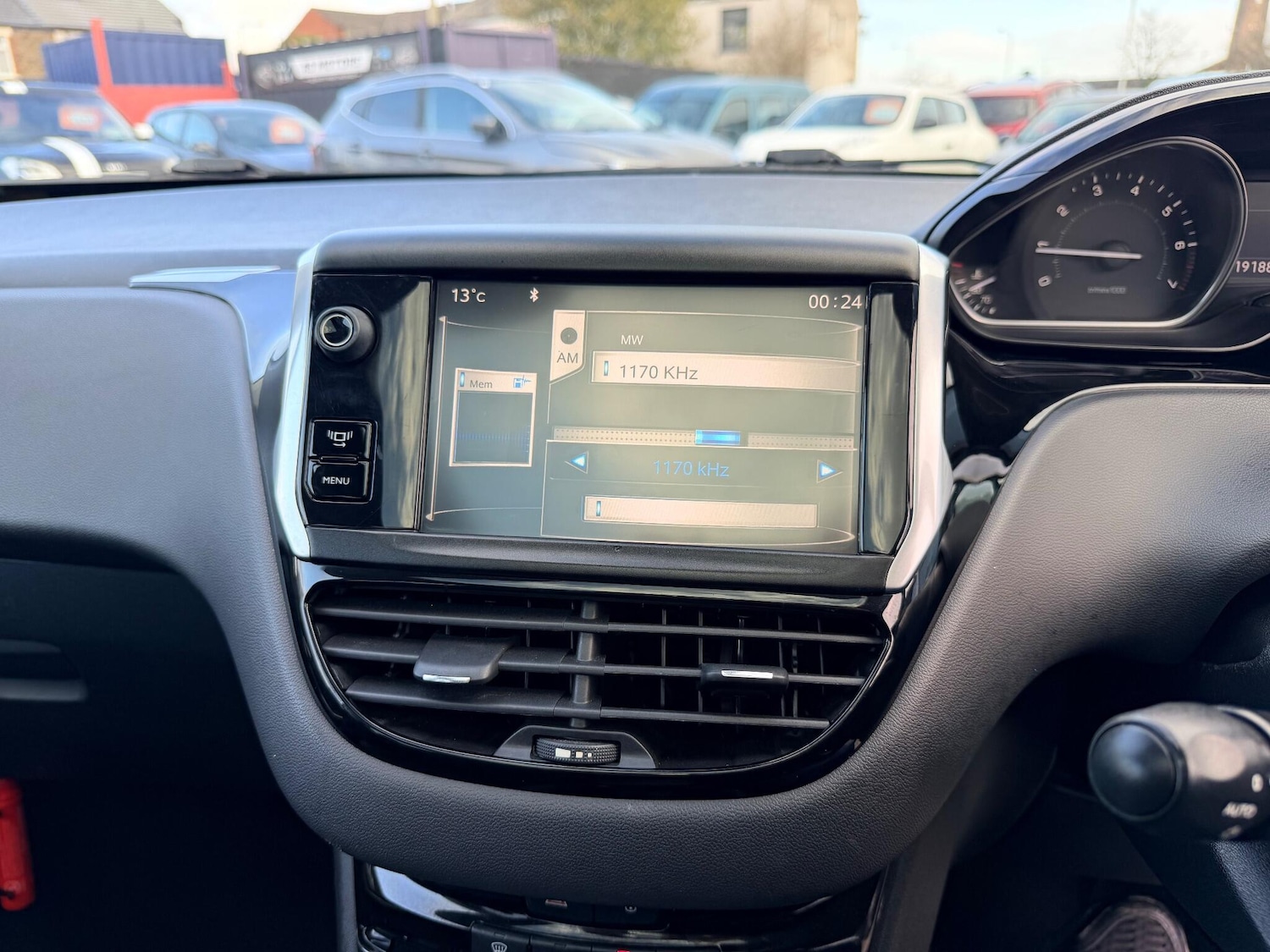 Used Peugeot 208 for sale - 76513209: Photo 17