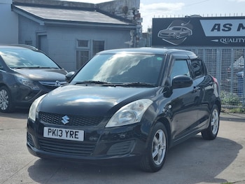 Used Suzuki Swift 2013 for sale - 79613199: Photo