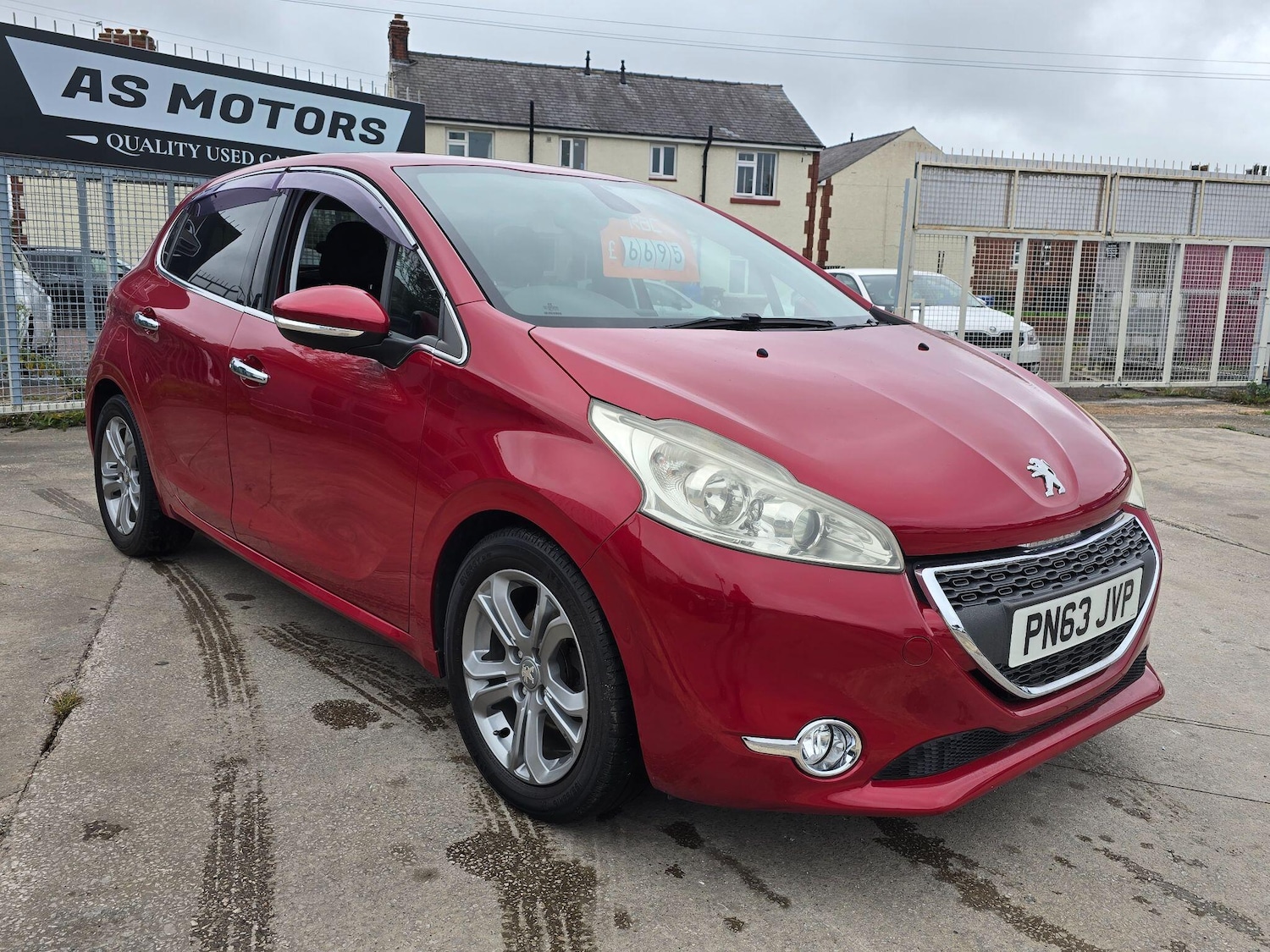 Used Peugeot 208 for sale - 76476447: Photo 1