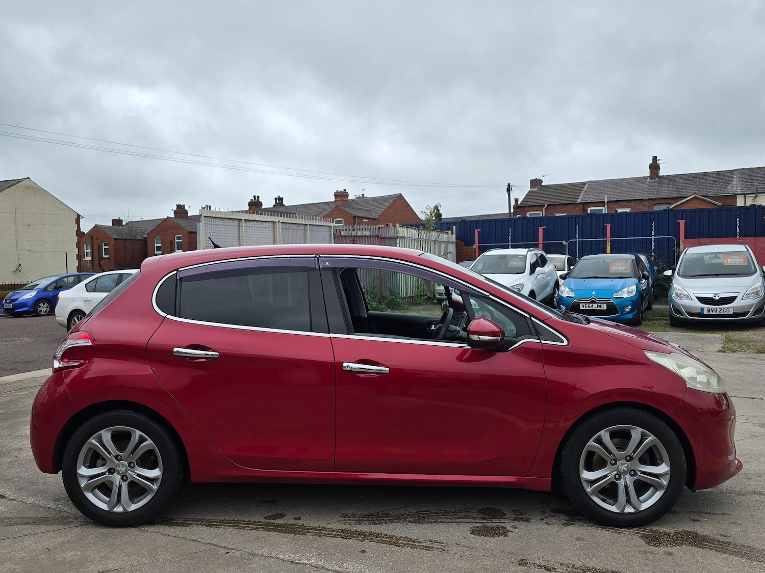 Used Peugeot 208 for sale - 76476447: Photo 8