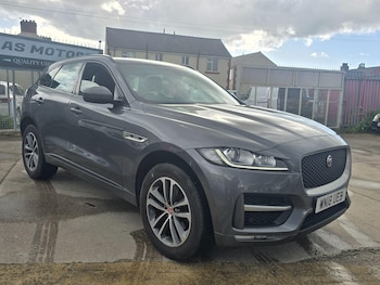 Used Jaguar F-Pace 2018 for sale - 78301965: Photo