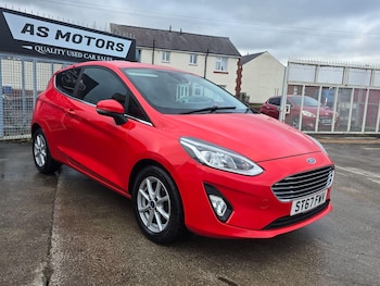 Used Ford Fiesta 2017 for sale - 77400709: Photo