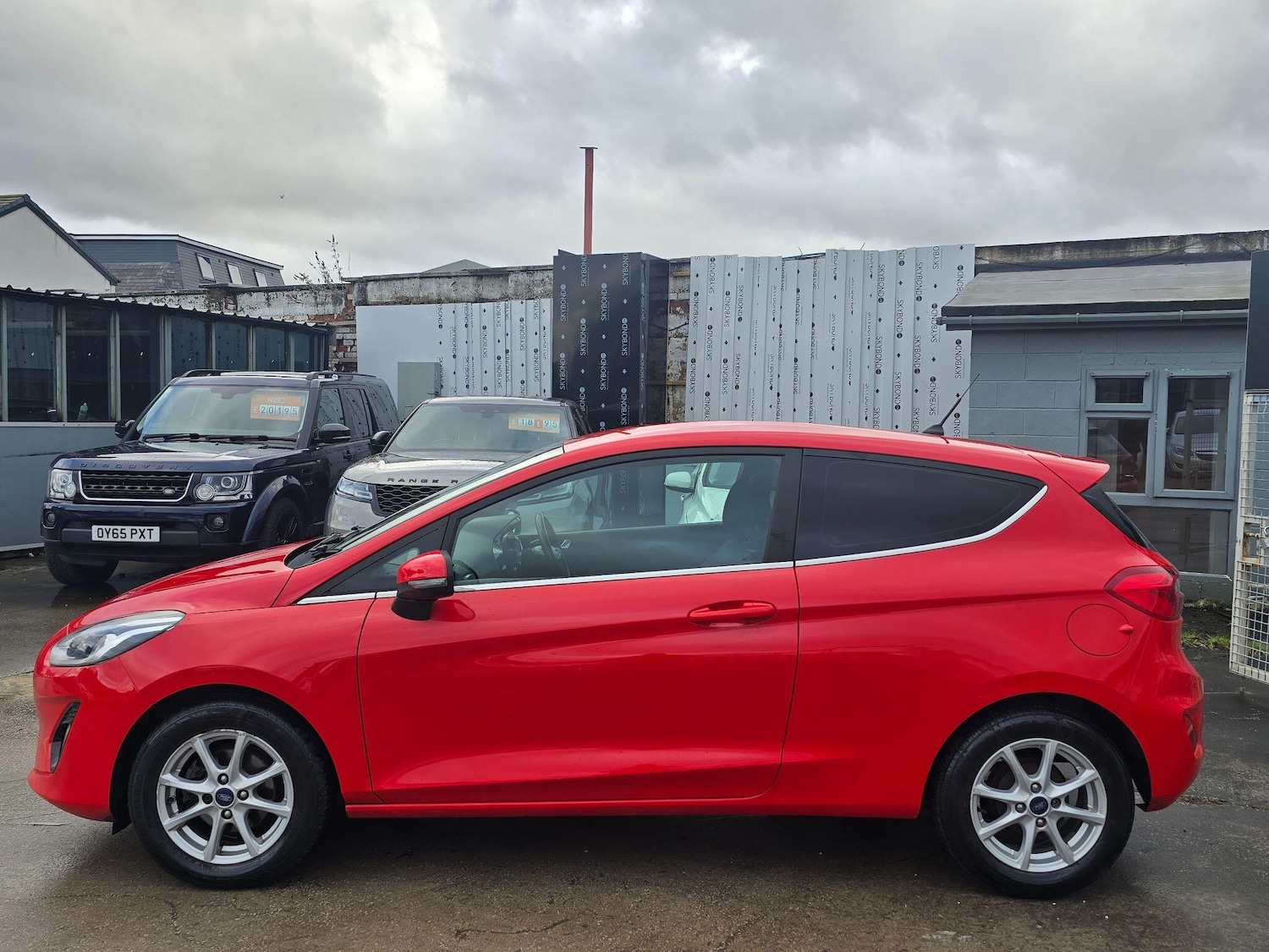 Used Ford Fiesta 2017 for sale - 77400709: Photo 4