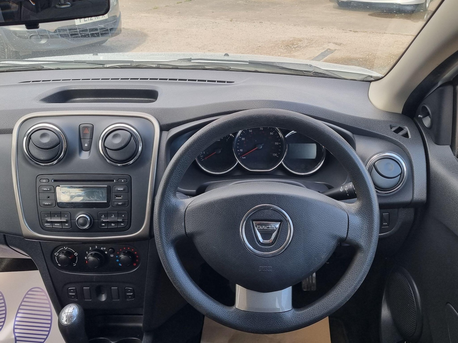 Used Dacia Sandero Stepway 2014 for sale - 76370729: Photo 4