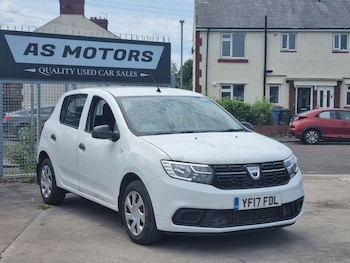 Used Dacia Sandero 2017 for sale - 78981696: Photo