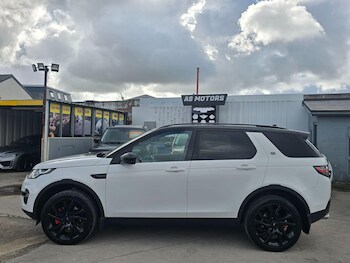 Used Land Rover Discovery Sport 2016 for sale - 78301157: Photo