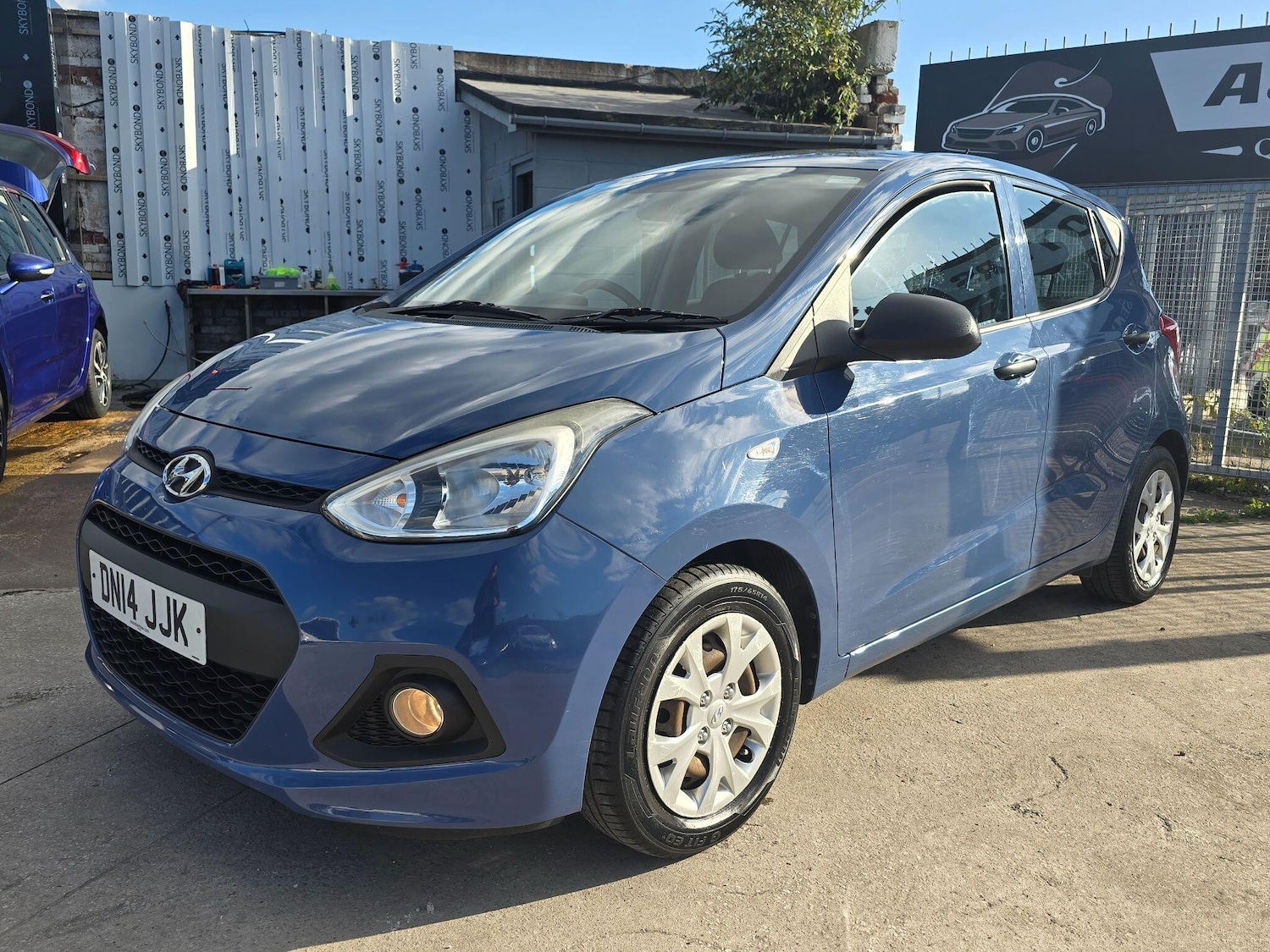 Used Hyundai i10 2014 for sale - 76370217: Photo 3