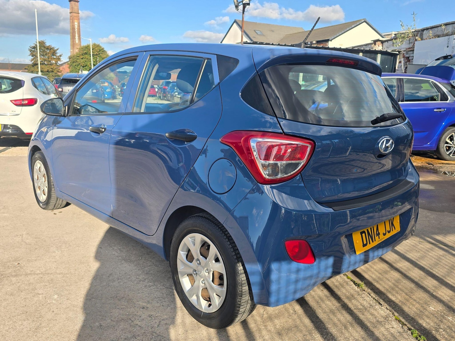 Used Hyundai i10 2014 for sale - 76370217: Photo 5