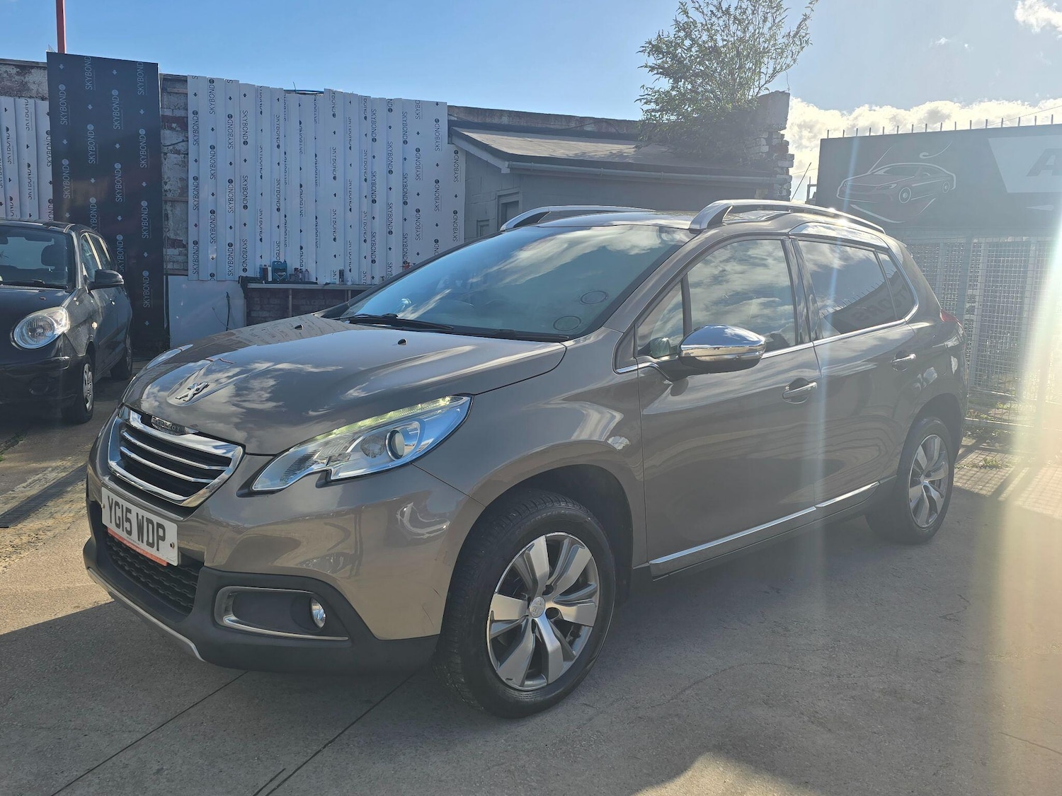 Used Peugeot 2008 2015 for sale - 76388160: Photo 3