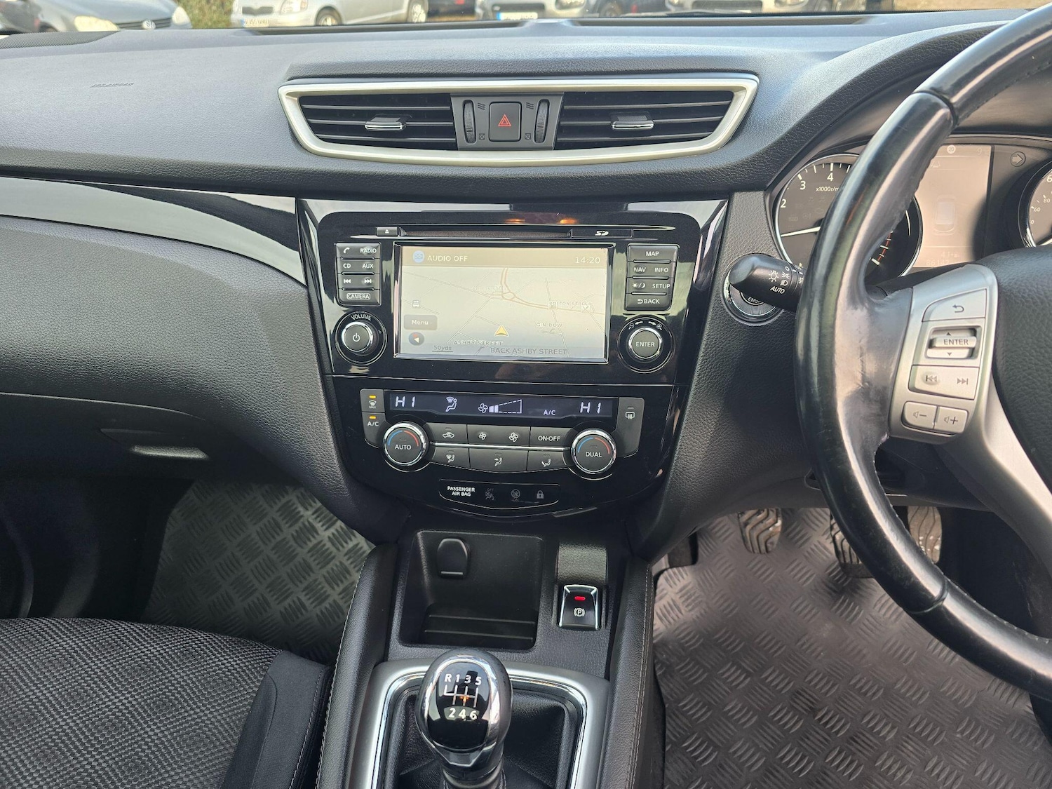 Used Nissan Qashqai for sale - 77793820: Photo 11