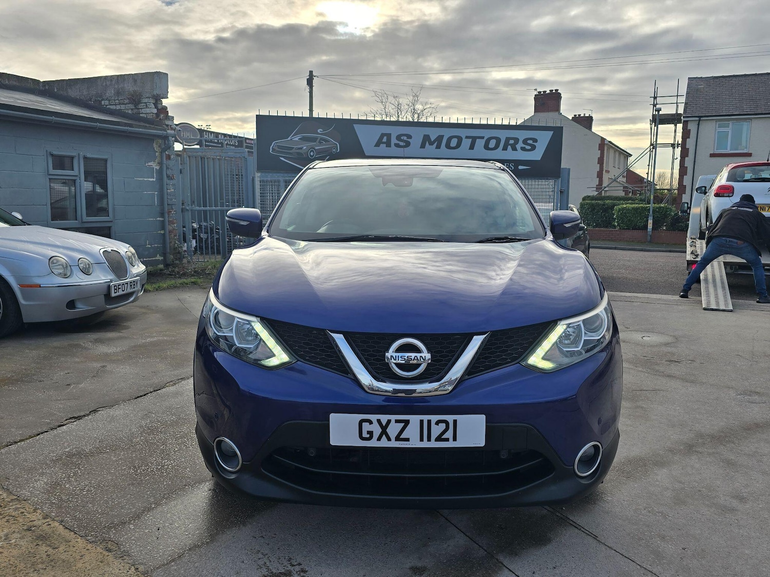 Used Nissan Qashqai for sale - 77793820: Photo 2