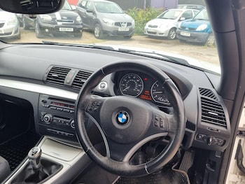 Used BMW 1 Series 2010 for sale - 76371651: Photo