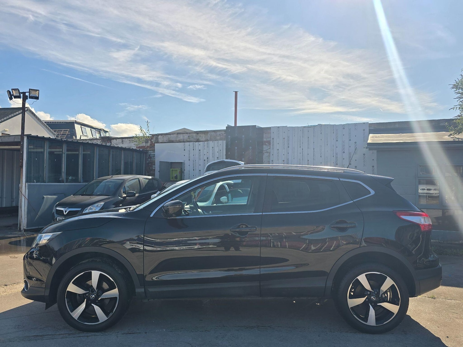 Used Nissan Qashqai 2017 for sale - 76370719: Photo 4