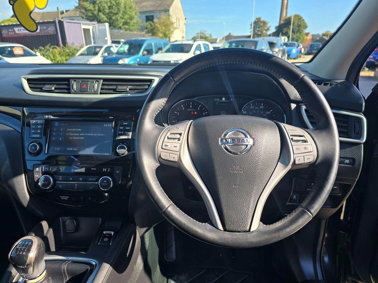 Used Nissan Qashqai 2017 for sale - 76370719: Photo 9