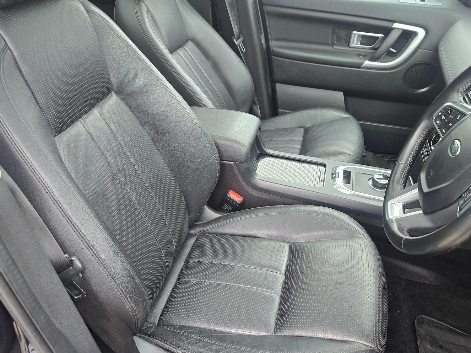 Used Land Rover Discovery Sport 2017 for sale - 77478648: Photo 10