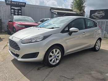 Used Ford Fiesta 2013 for sale - 79540315: Photo