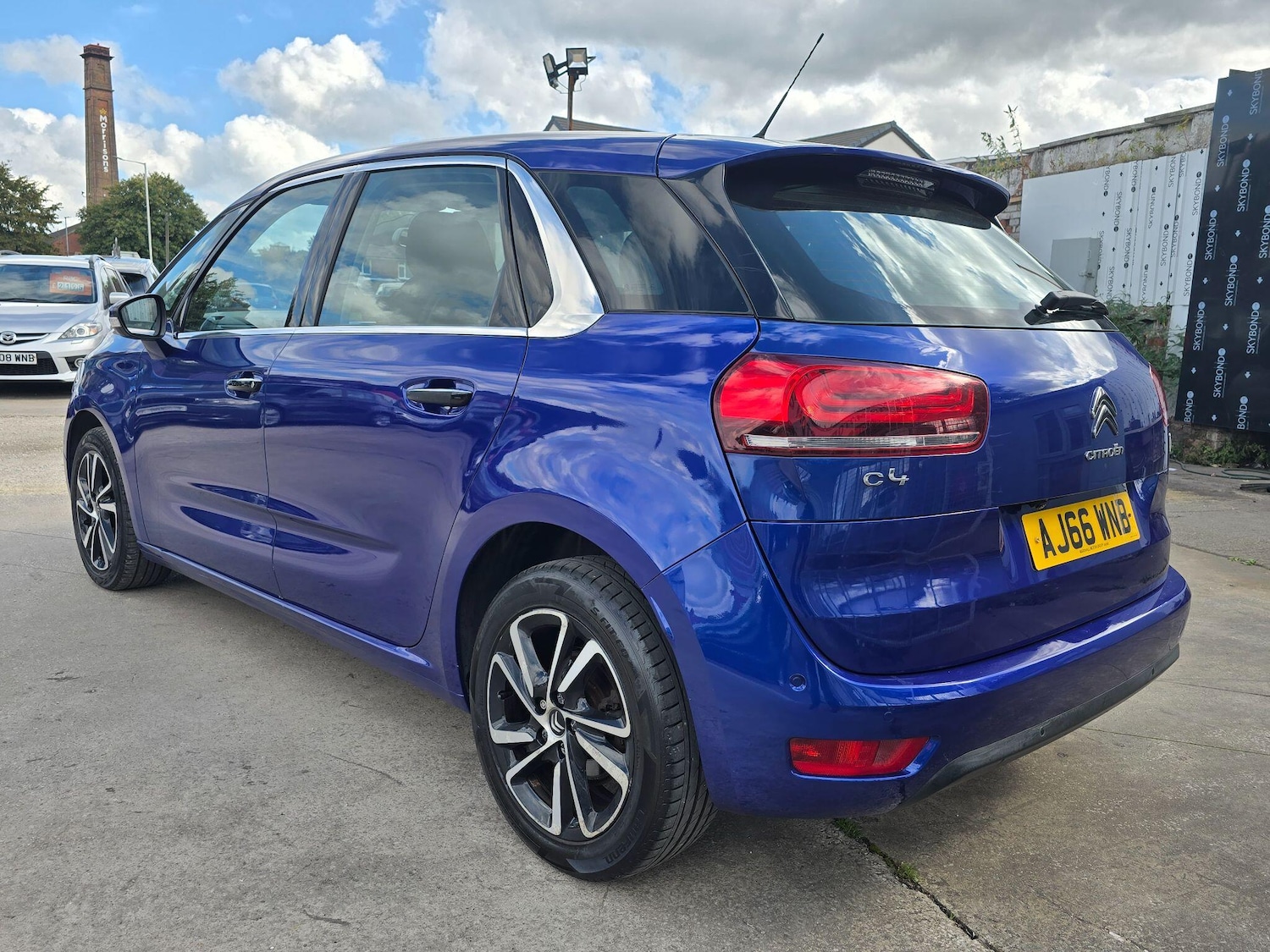 Used Citroen C4 Picasso 2016 for sale - 76370268: Photo 5