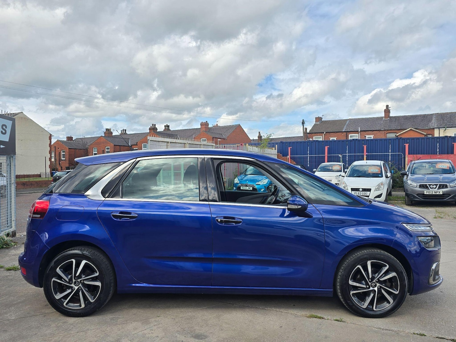 Used Citroen C4 Picasso 2016 for sale - 76370268: Photo 8
