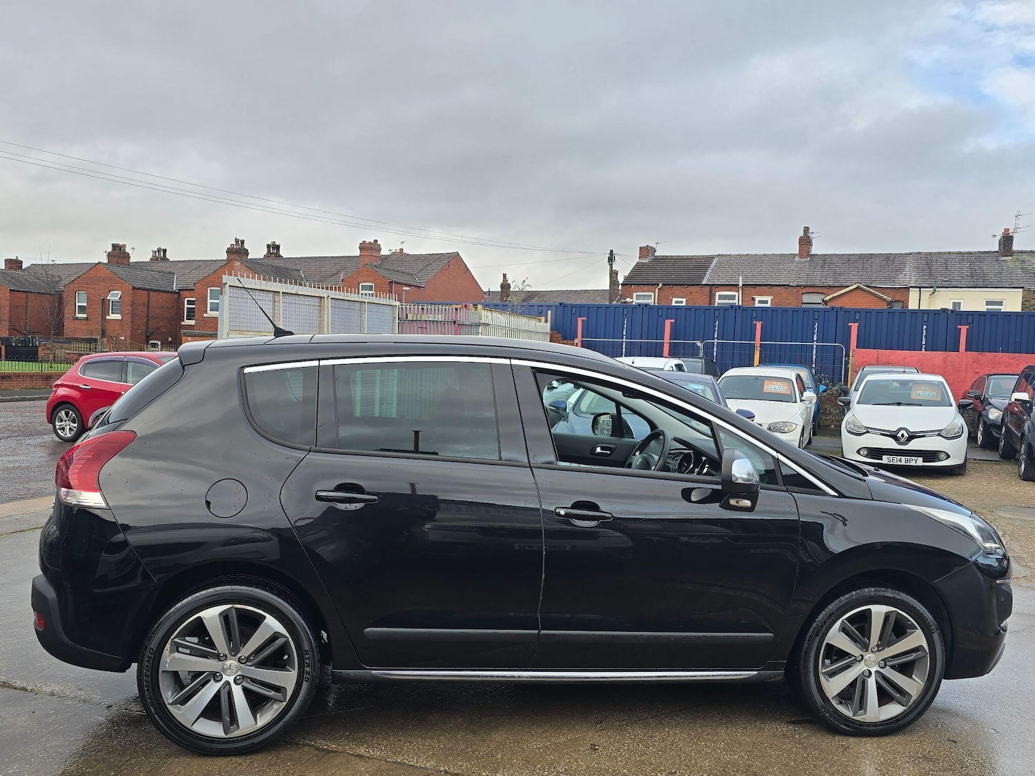 Used Peugeot 3008 2017 for sale - 77396400: Photo 8