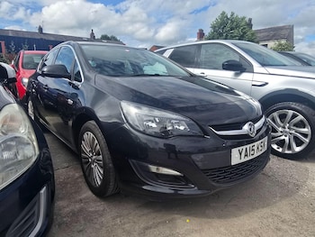 Used Vauxhall Astra 2015 for sale - 78958173: Photo