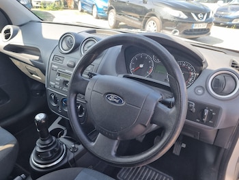 Used Ford Fiesta 2006 for sale - 79268173: Photo