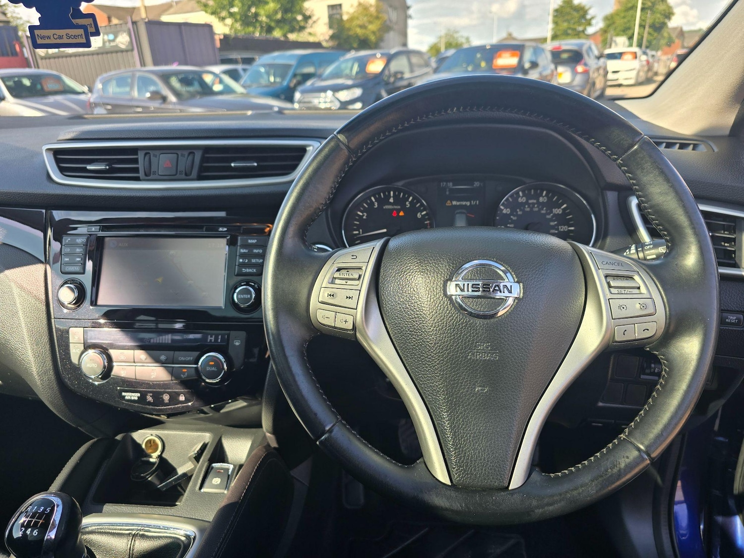 Used Nissan Qashqai 2014 for sale - 76370364: Photo 9