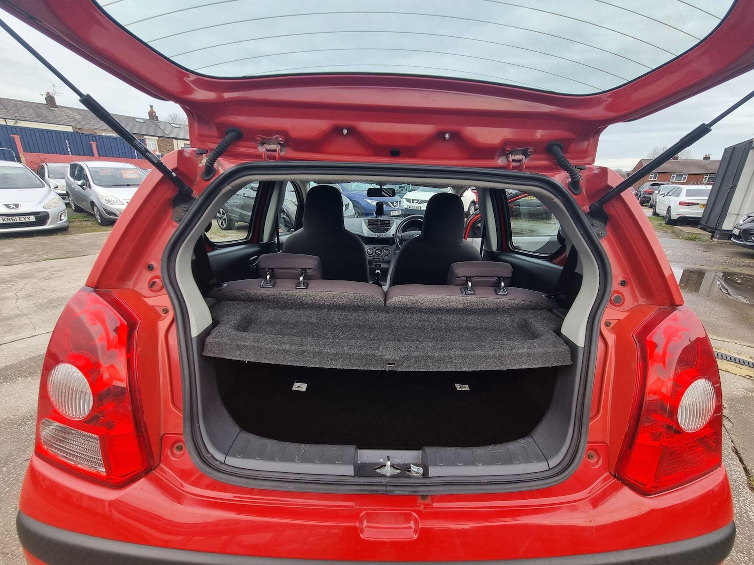 Used Nissan Pixo 2009 for sale - 76499358: Photo 13