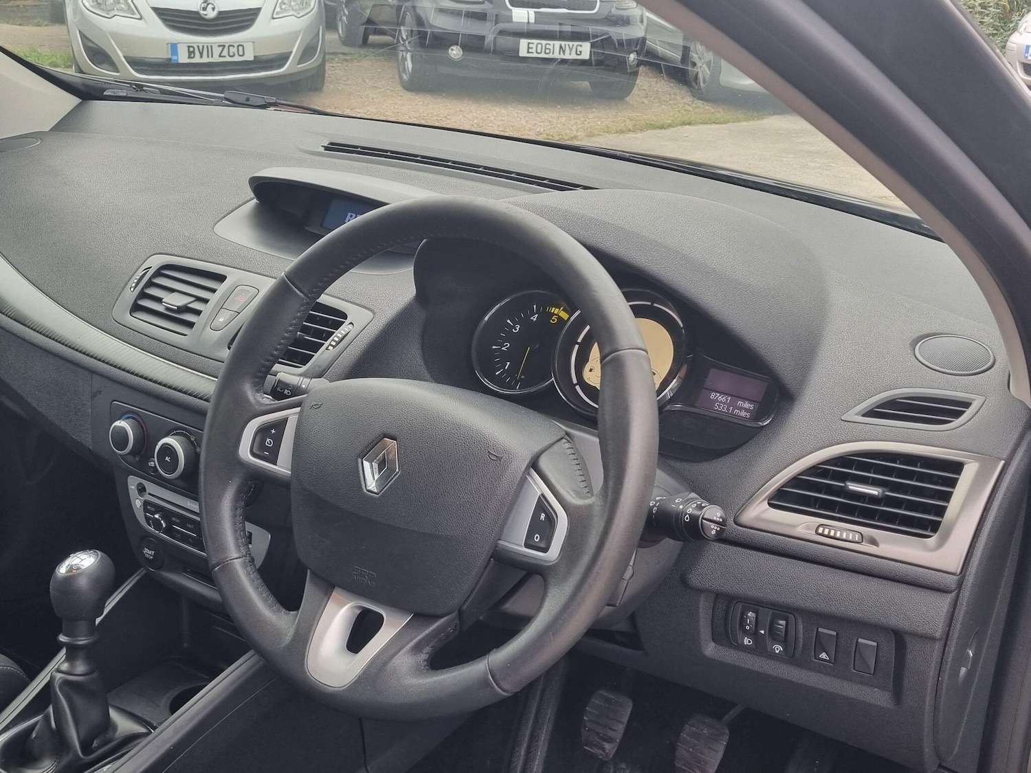 Used Renault Megane 2012 for sale - 76370803: Photo 4