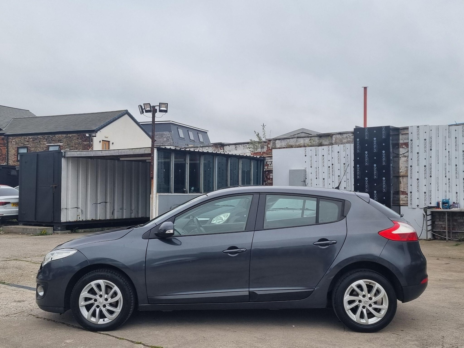 Used Renault Megane 2012 for sale - 76370803: Photo 8