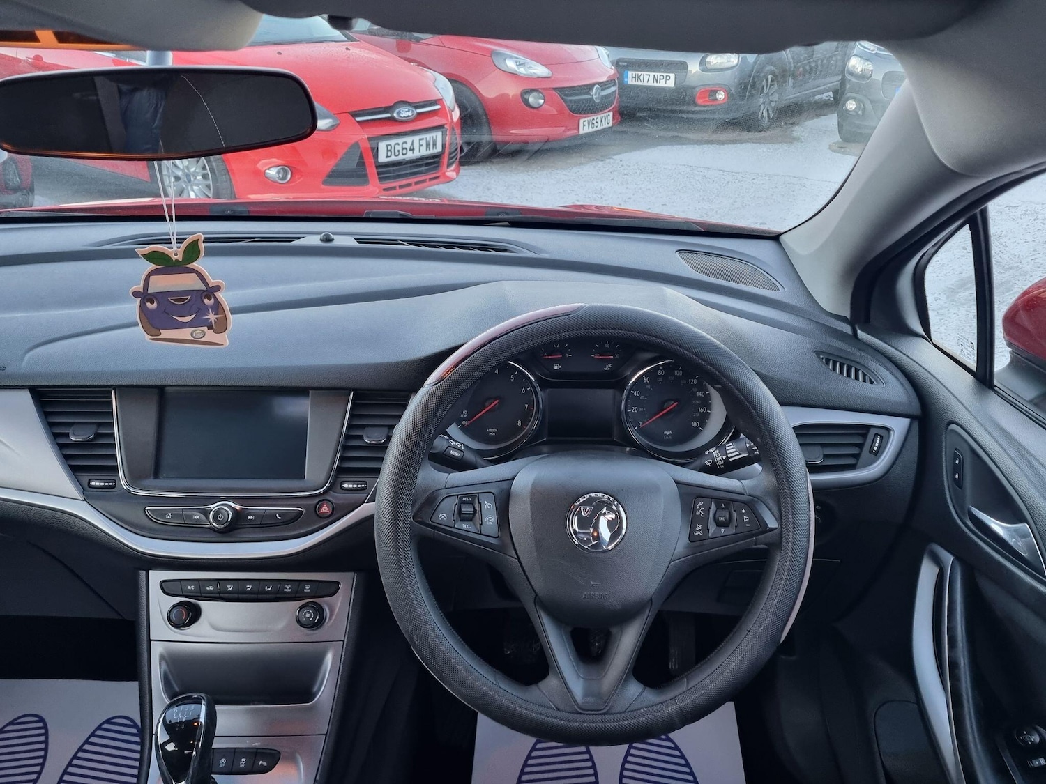 Used Vauxhall Astra 2017 for sale - 77109025: Photo 4