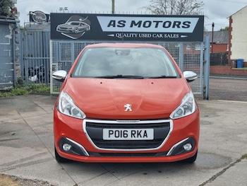 Used Peugeot 208 2016 for sale - 76988898: Photo